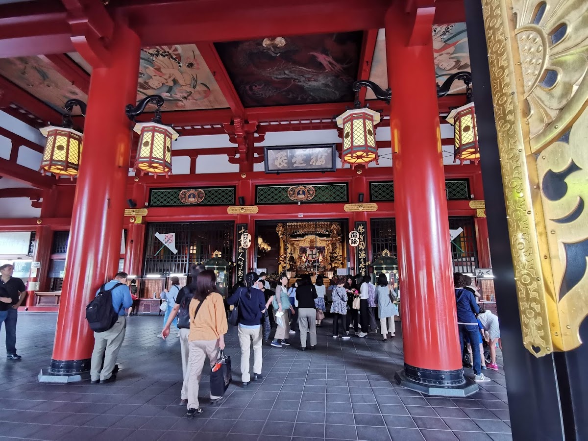 Kaminarimon Gate photo 2