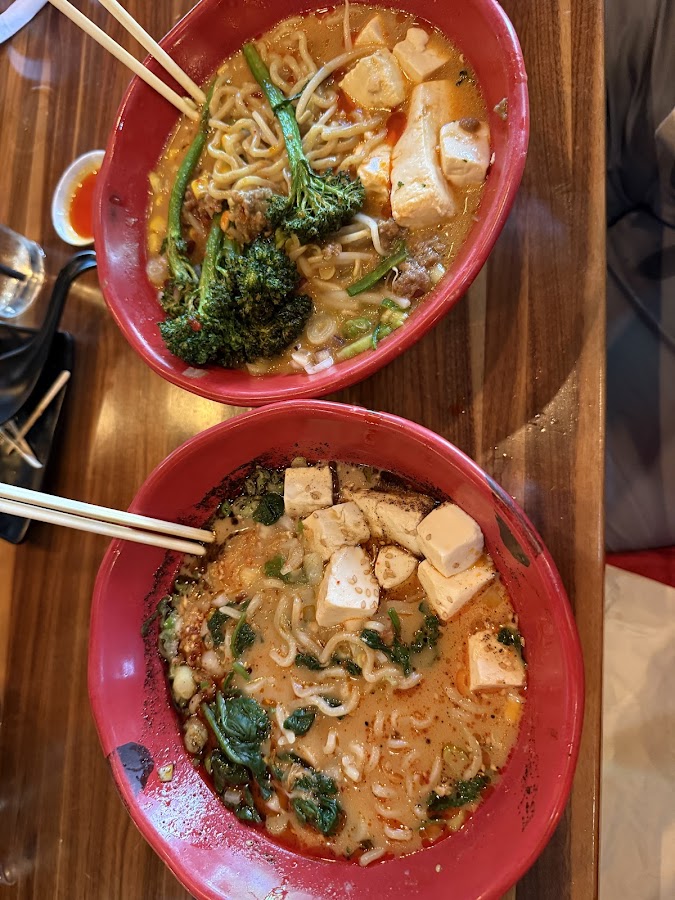 JINYA Ramen Bar - Fairfax photo 4