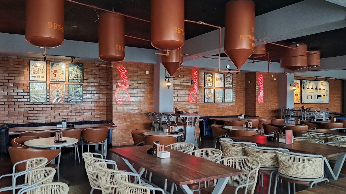 The Brew Factory - Brewery Pub and Kitchen photo 2
