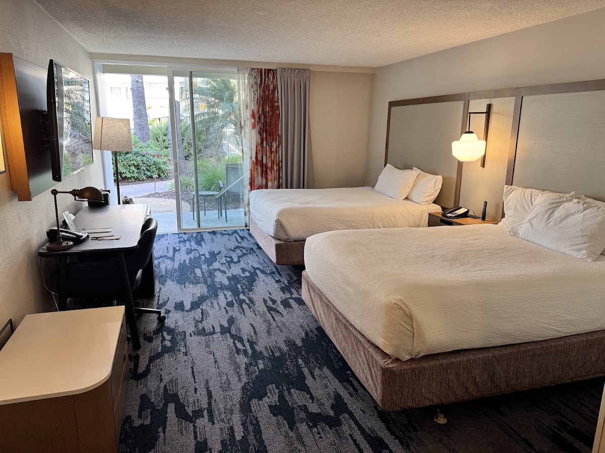 Fairfield by Marriott Inn & Suites San Jose Airport photo 10