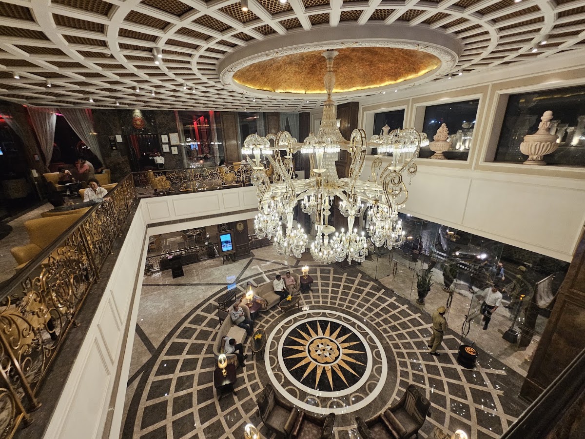 Radisson Blu MBD Hotel, Noida photo 10