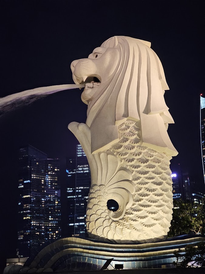 Merlion photo 6