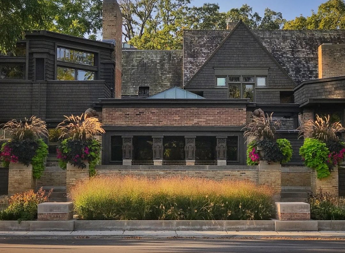 Frank Lloyd Wright Home & Studio