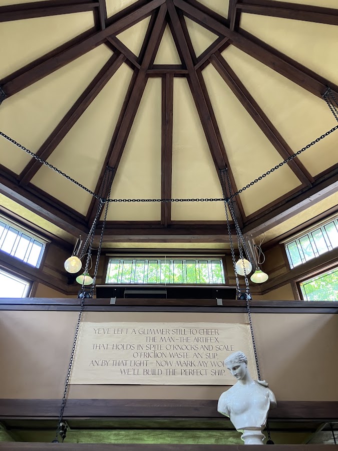 Frank Lloyd Wright Home & Studio photo 9