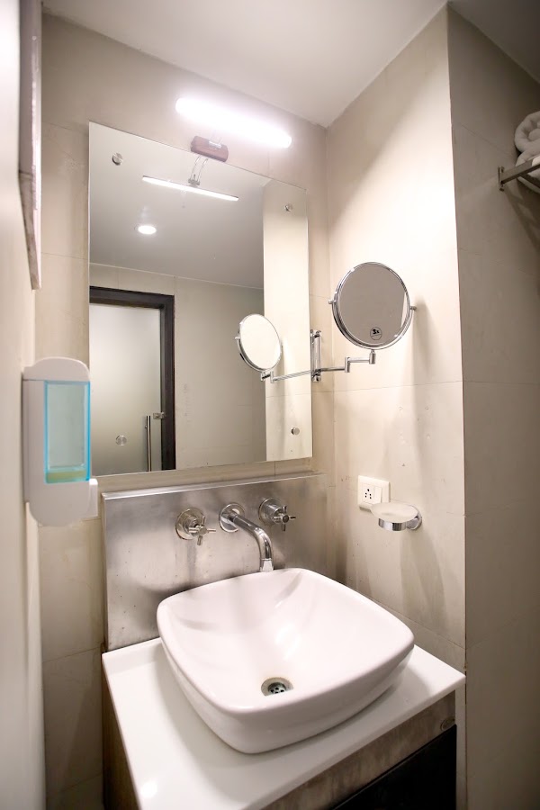 BELLMONT HOTEL photo 3