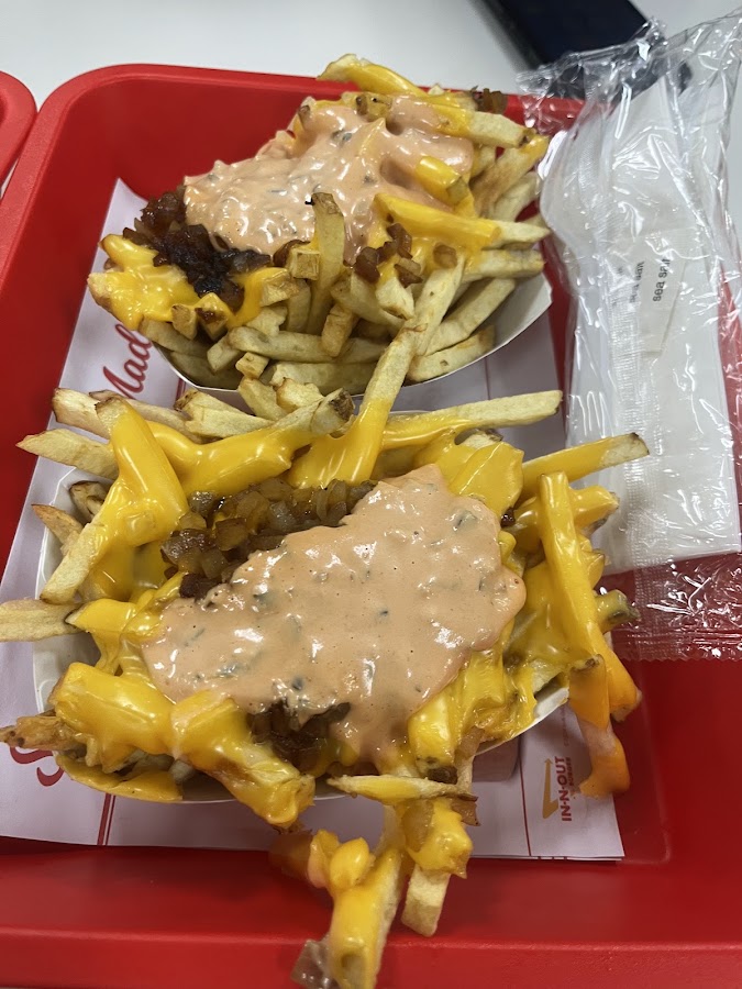 In-N-Out Burger photo 10