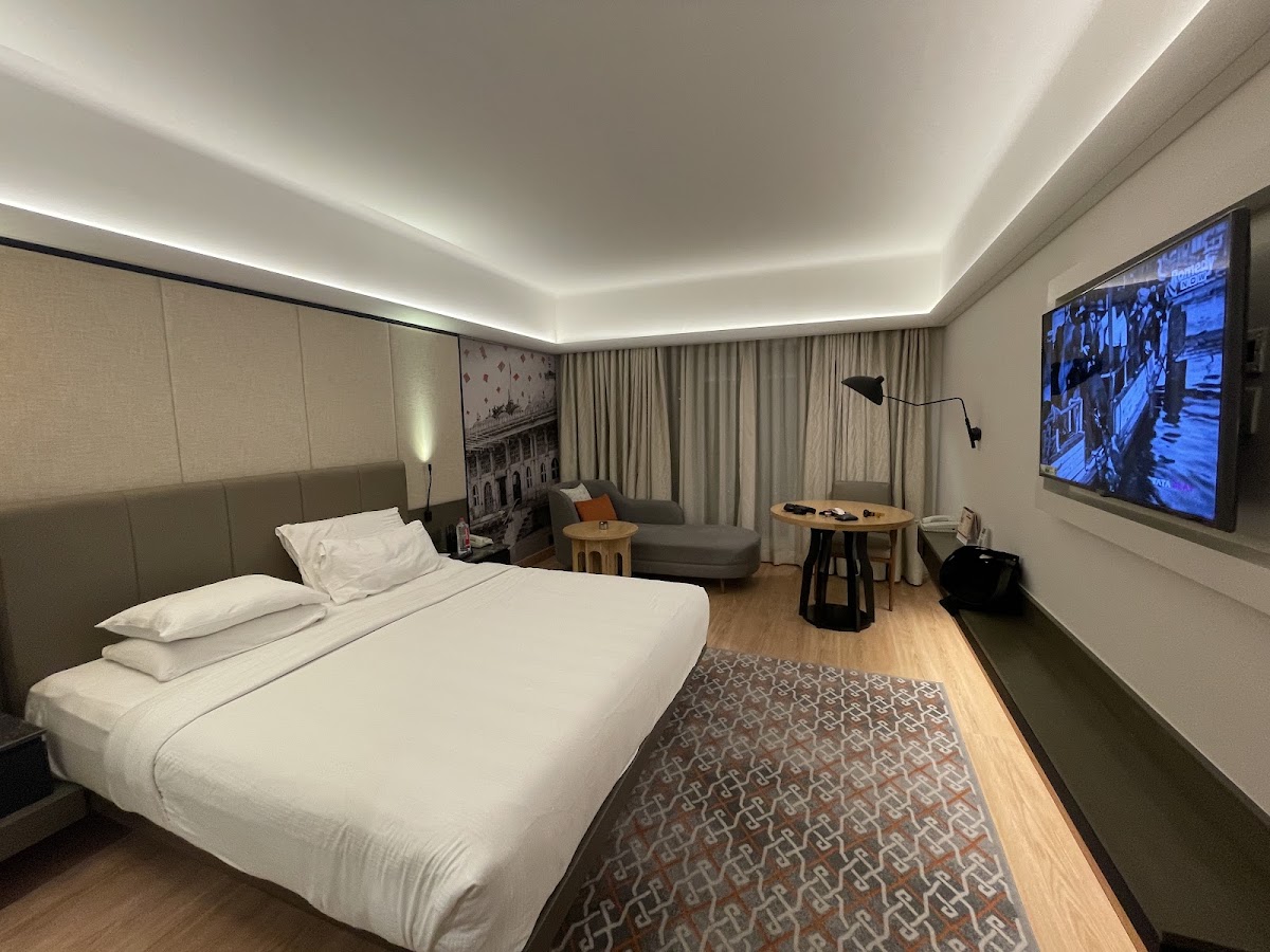 Pride Plaza Hotel Ahmedabad photo 2