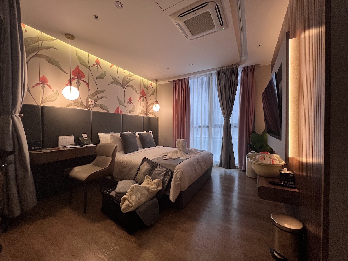 Re'Joy Suites photo 5