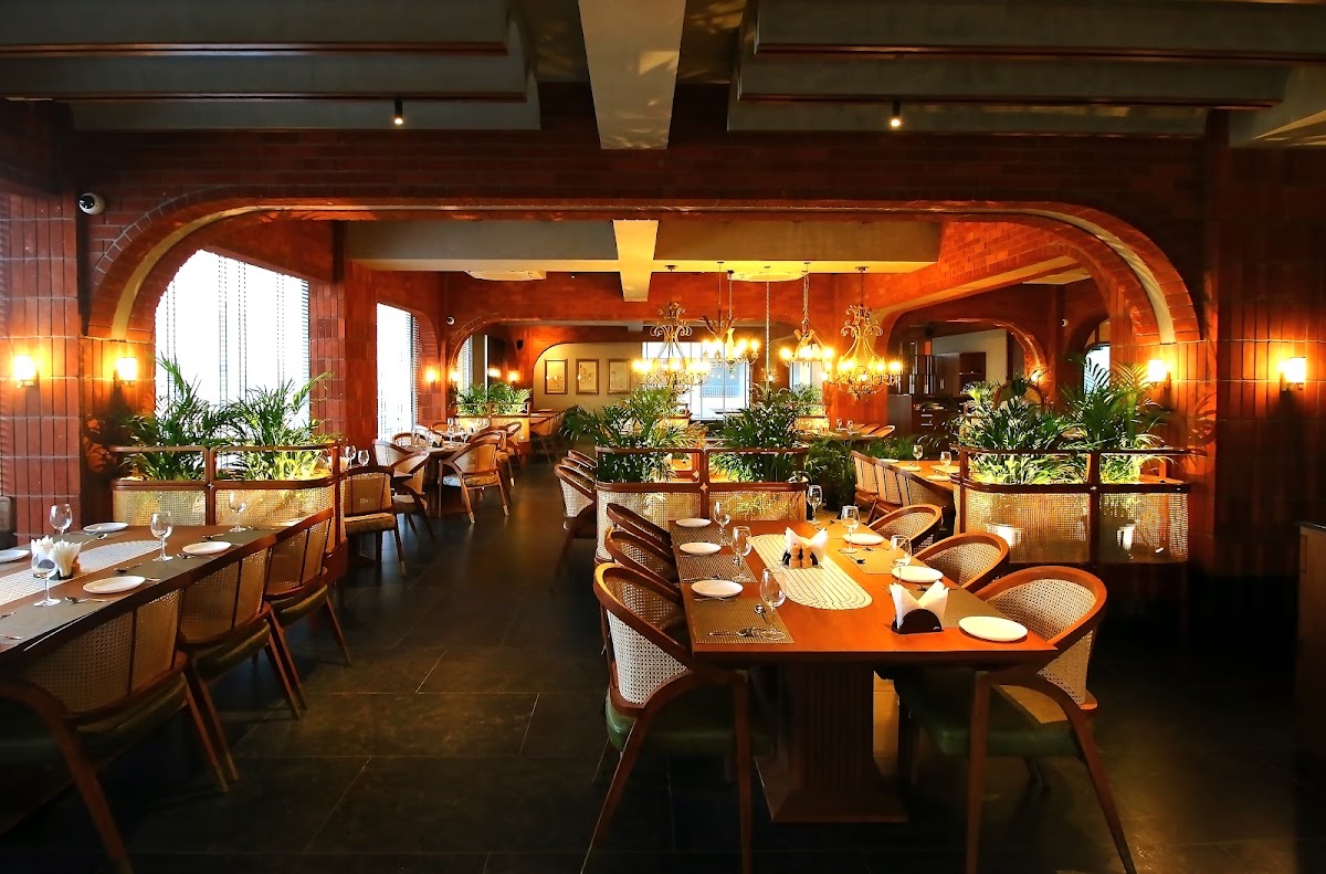 Megma Restaurant & Banquets