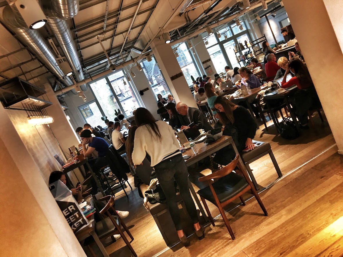 Foyles photo 6