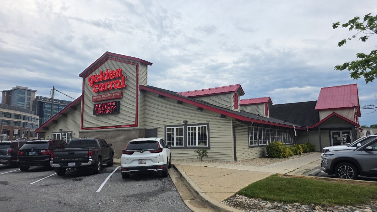 Golden Corral Buffet & Grill photo 3