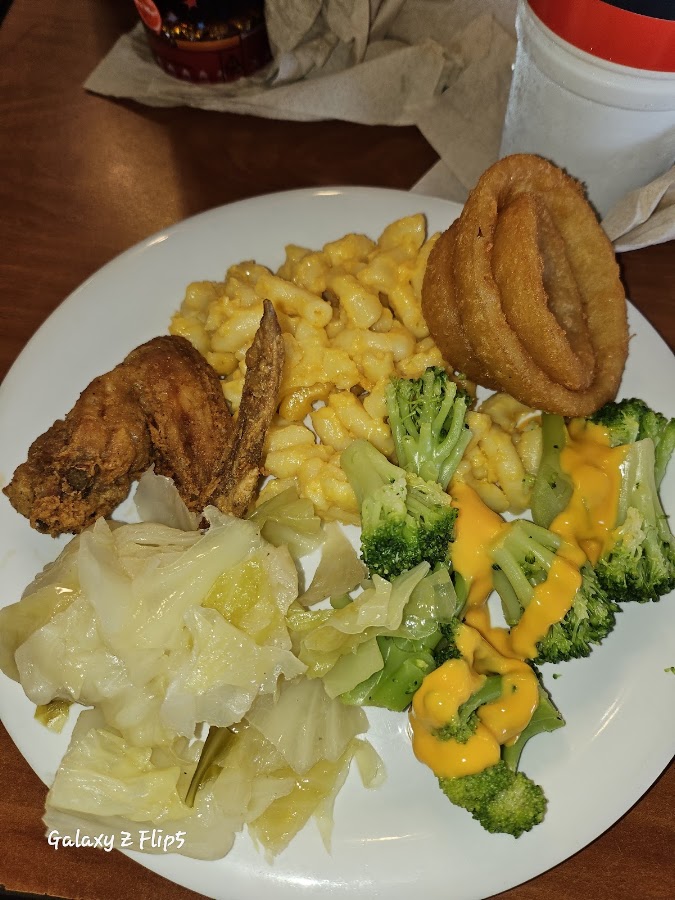 Golden Corral Buffet & Grill photo 10