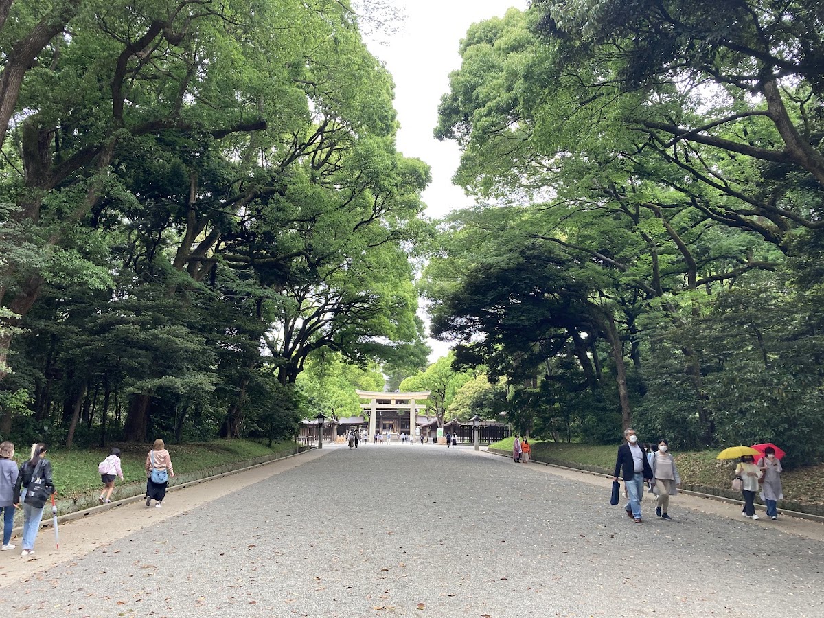 Meiji Jingu photo 2