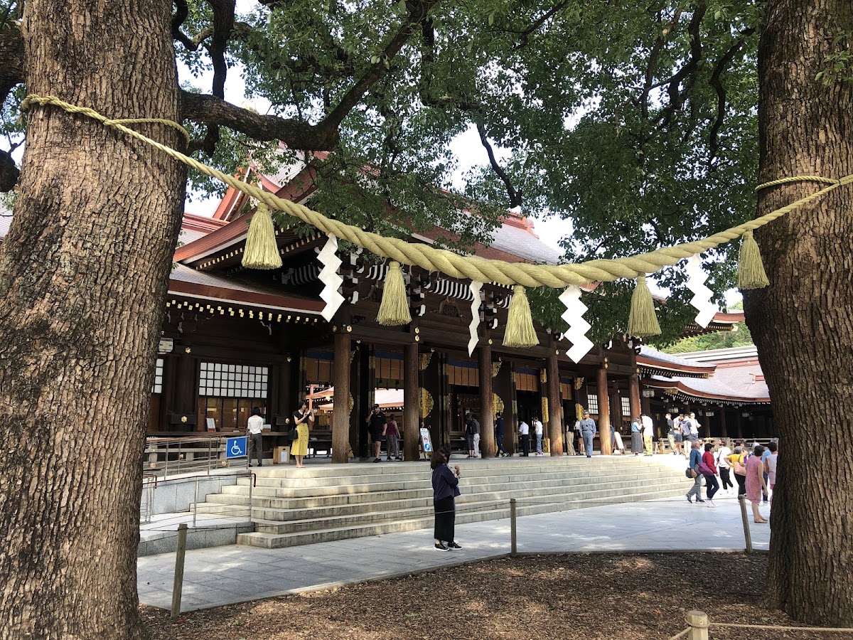 Meiji Jingu photo 9