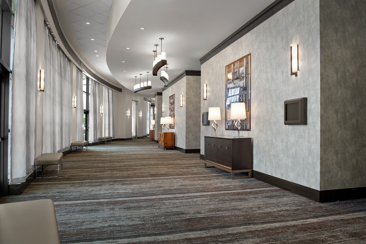 Embassy Suites by Hilton Springfield photo 7