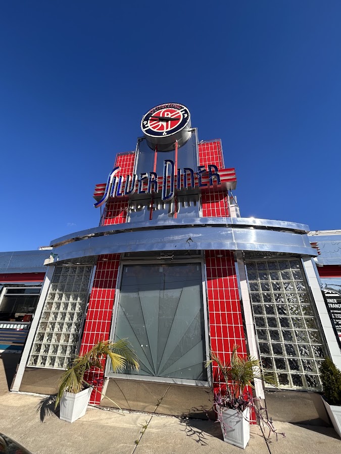 Silver Diner photo 8