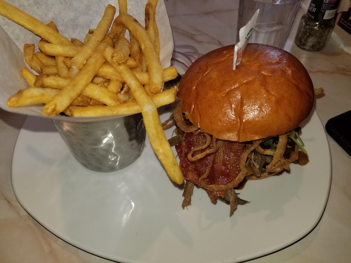 Silver Diner photo 5