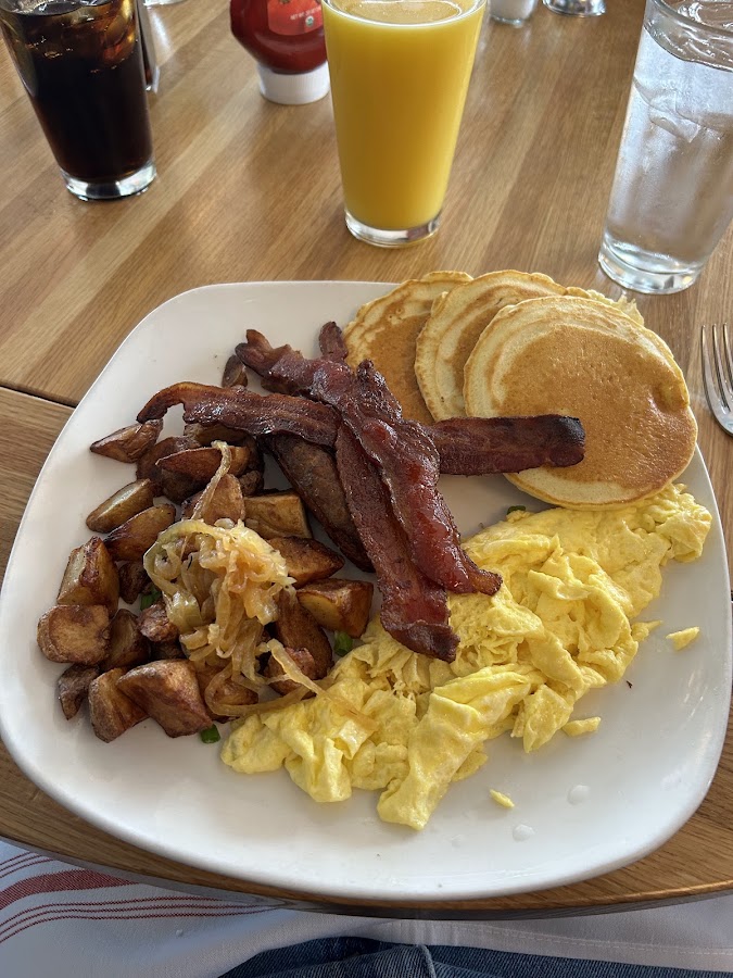 Silver Diner photo 9