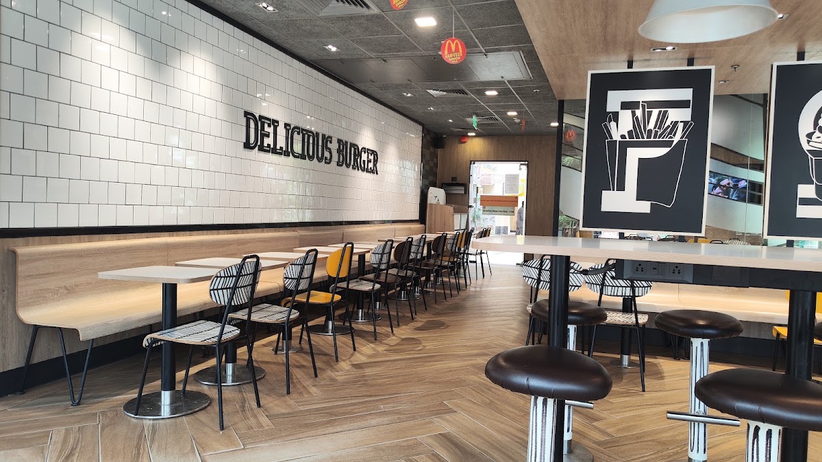 McDonald's - Eros Market Place, Ghaziabad photo 7