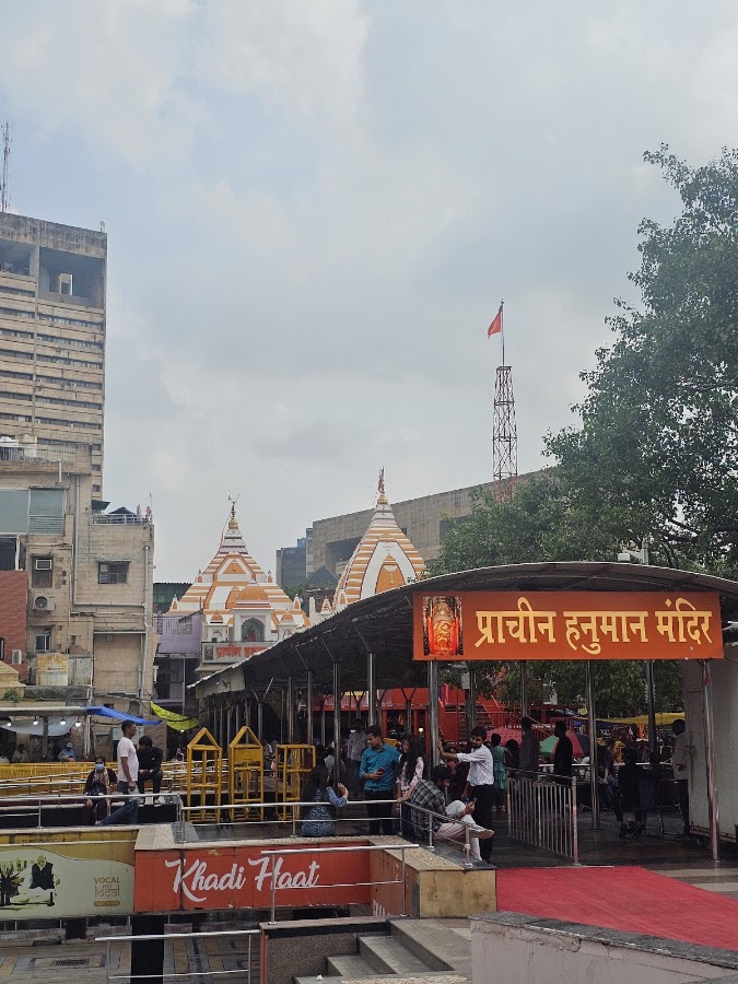 Pracheen Hanuman Mandir, Connaught Place photo 5