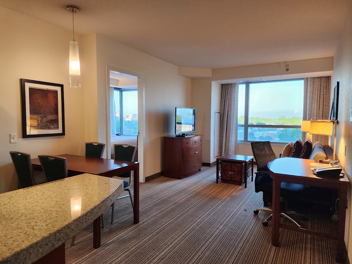 Residence Inn by Marriott Arlington Ballston photo 6