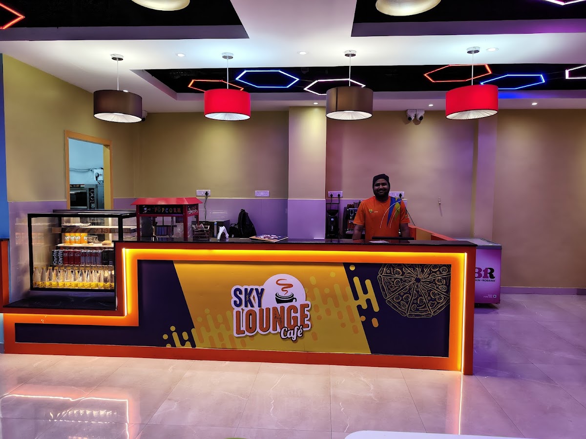 SkyJumper Trampoline Park photo 3