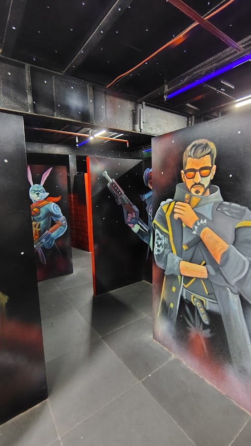 SkyJumper Trampoline Park photo 6