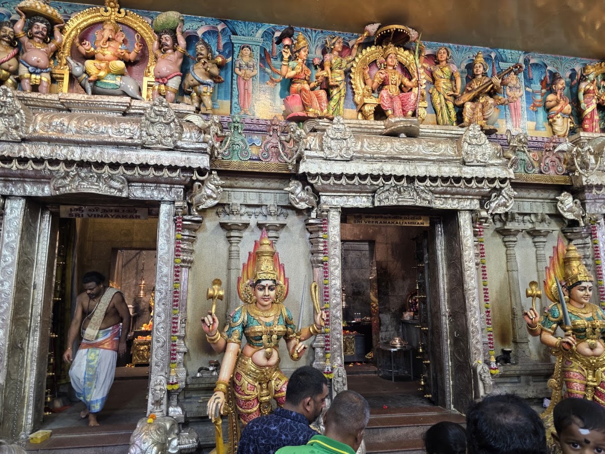 Sri Veeramakaliamman Temple photo 9