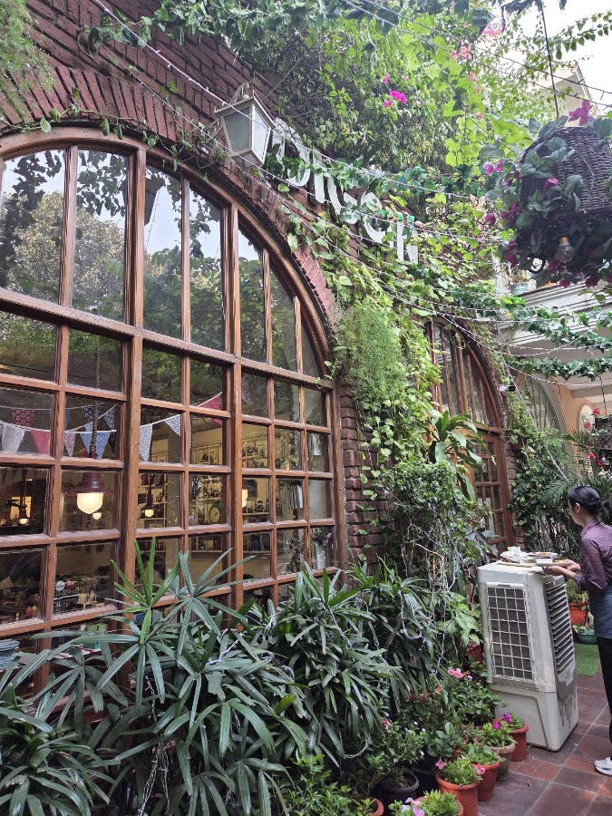 DIGGIN CAFE photo 8
