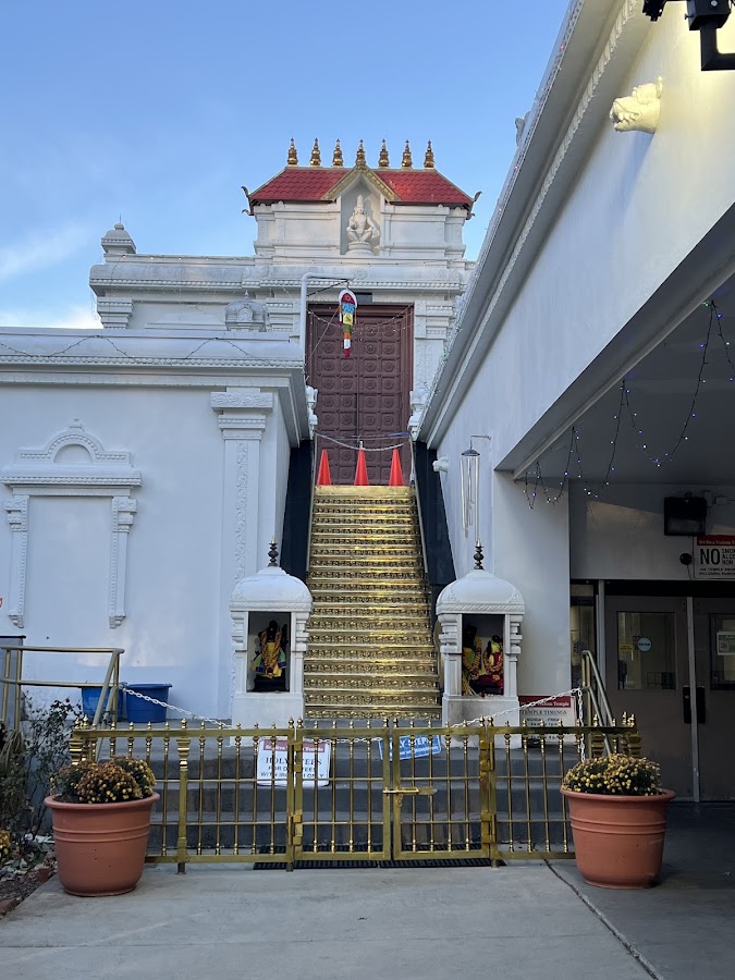 Sri Siva Vishnu Temple photo 2