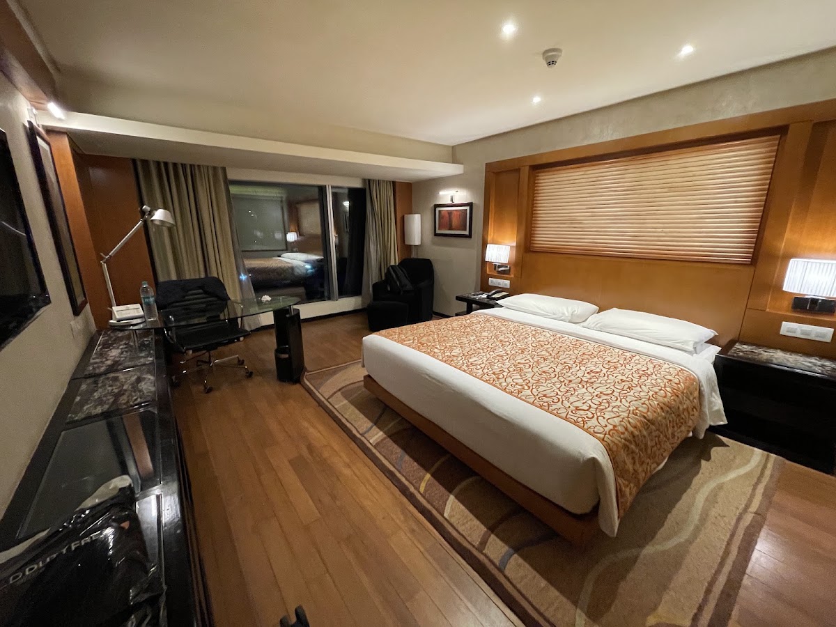 Gokulam Grand Hotel & Spa photo 2