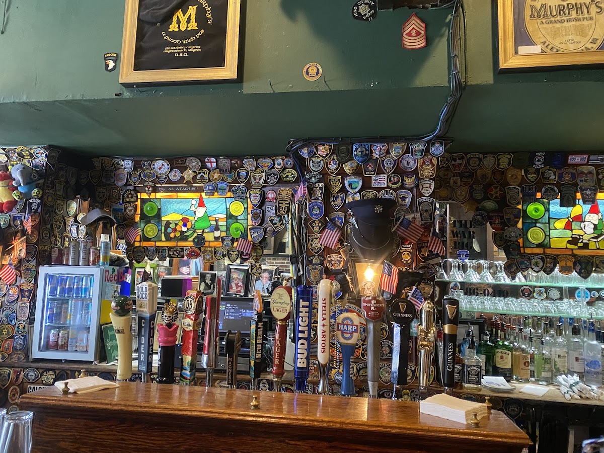 Murphy's Grand Irish Pub photo 3