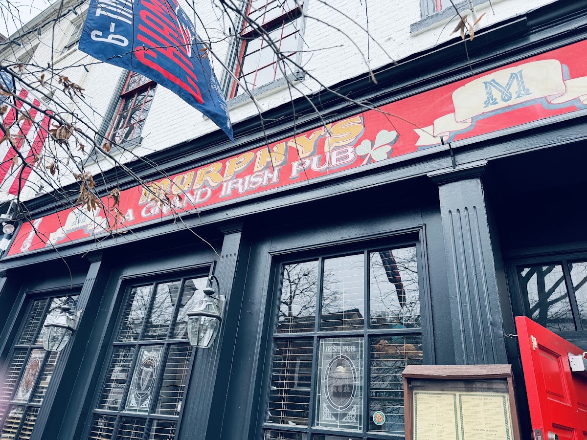 Murphy's Grand Irish Pub photo 4