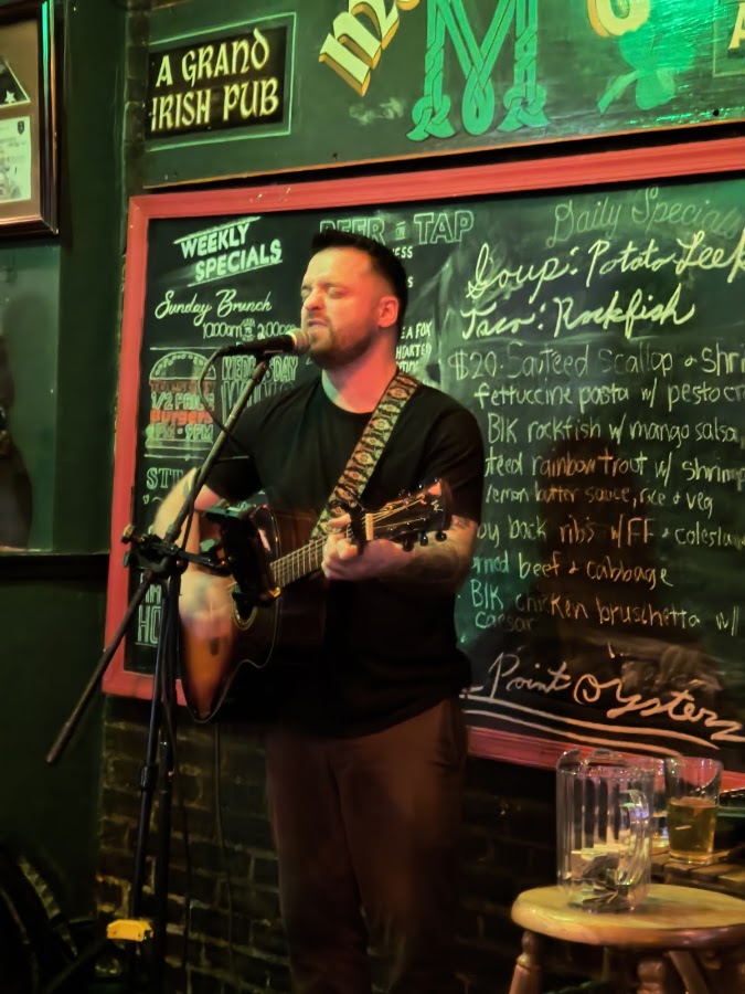 Murphy's Grand Irish Pub photo 6