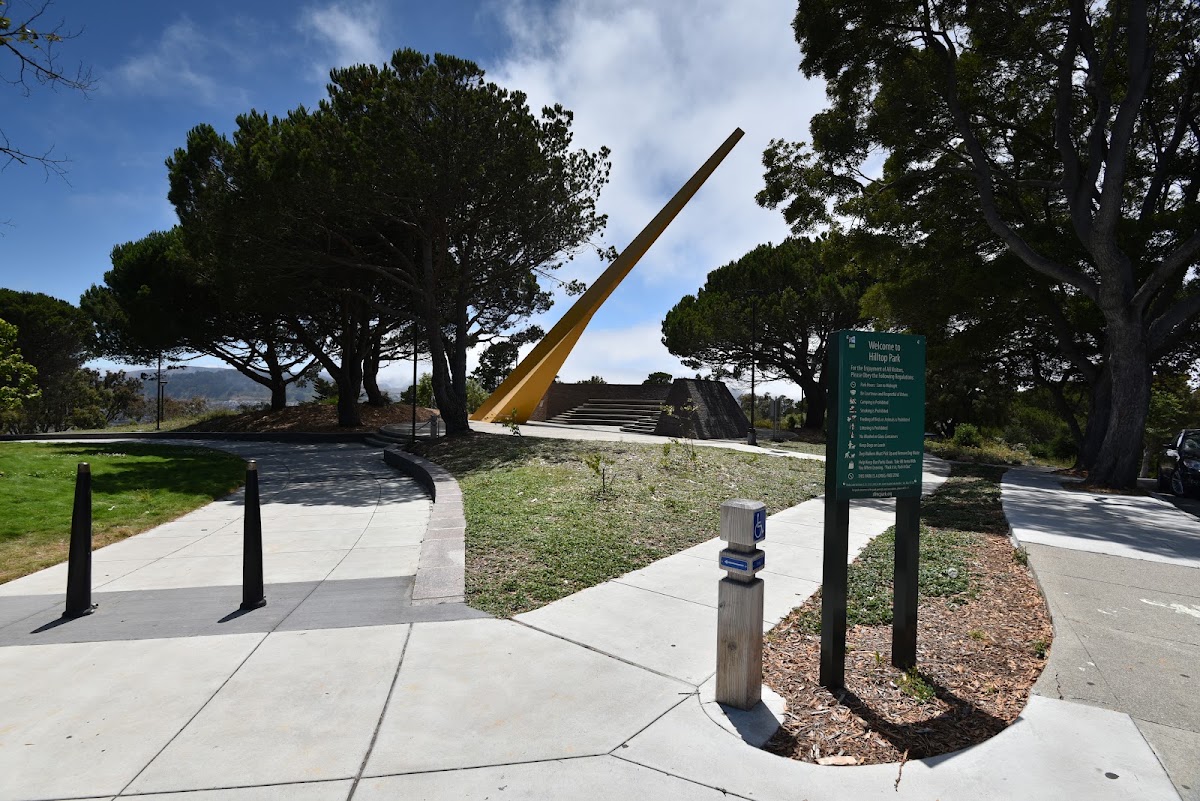 Hilltop Park (Sundial park) photo 3