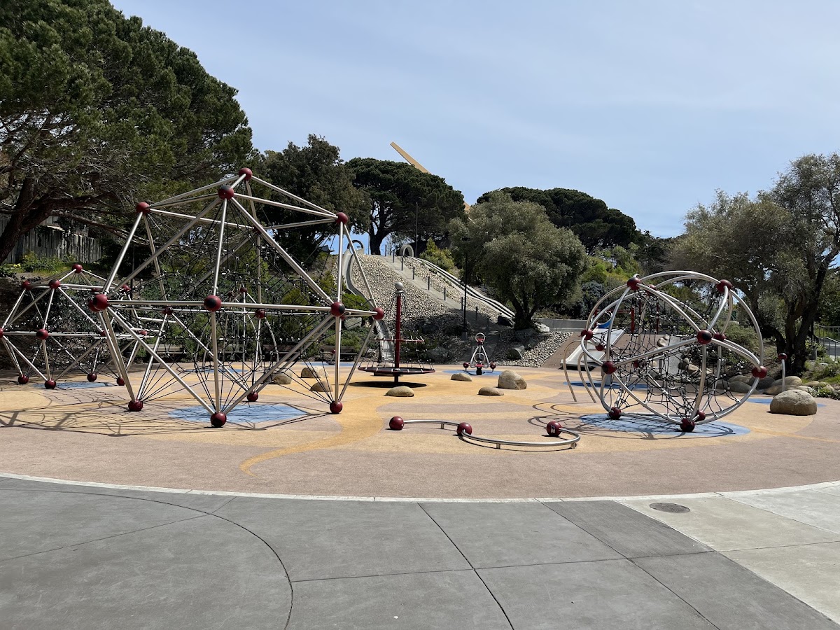 Hilltop Park (Sundial park) photo 6