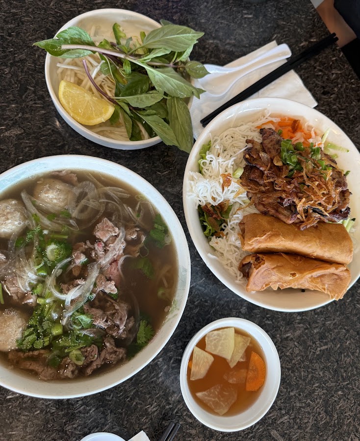 Pho Kim Long photo 4