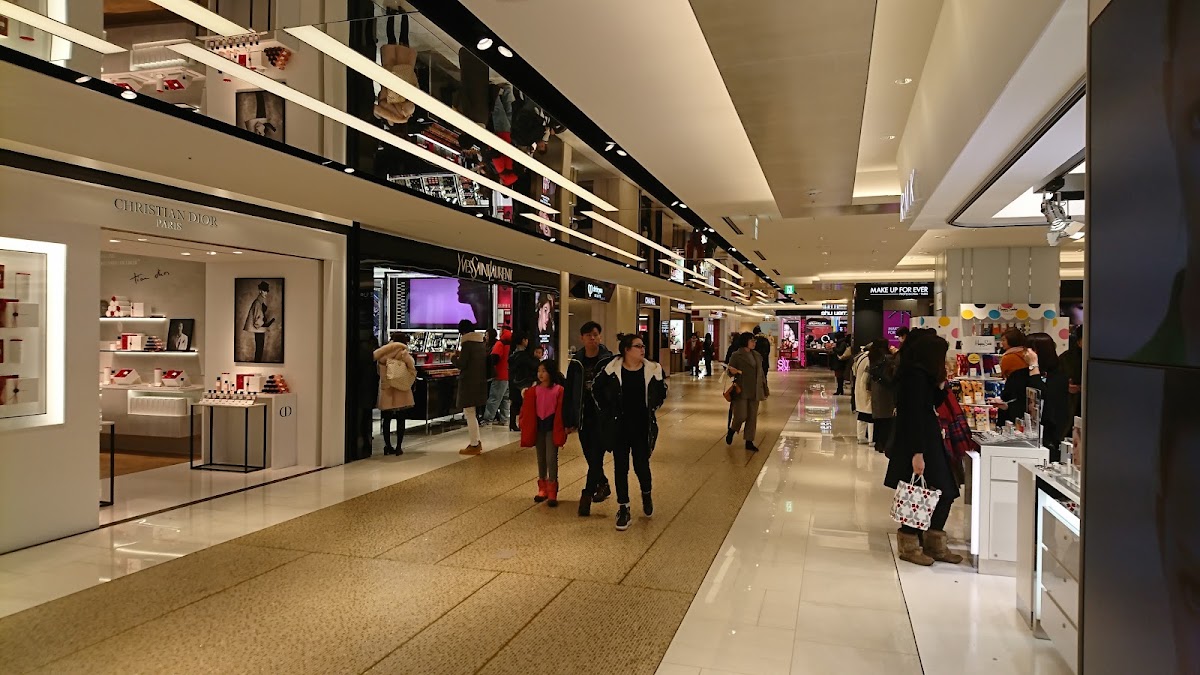 GINZA SIX photo 9