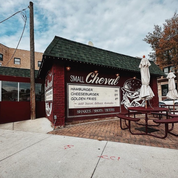Small Cheval- Wicker Park
