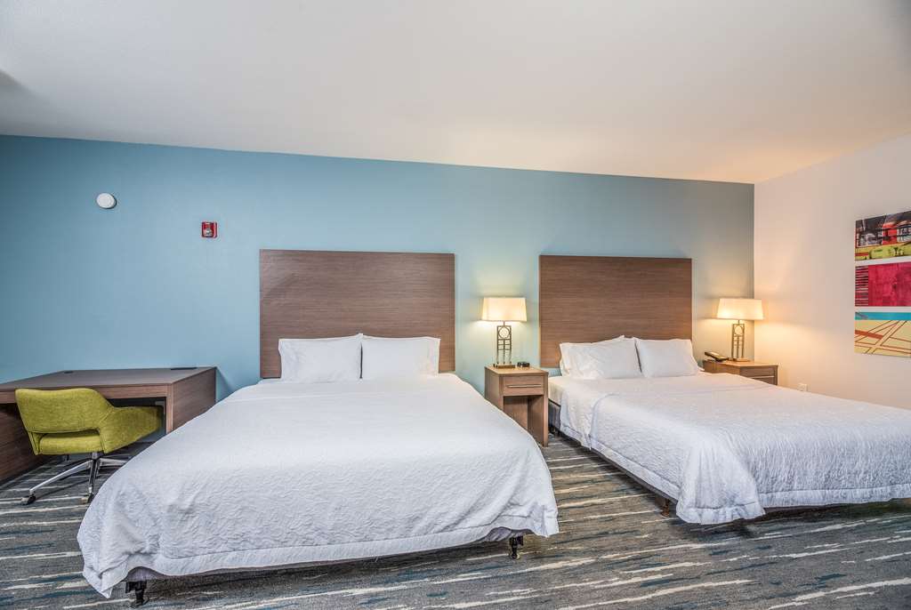 Hampton Inn Oakland-Hayward photo 2