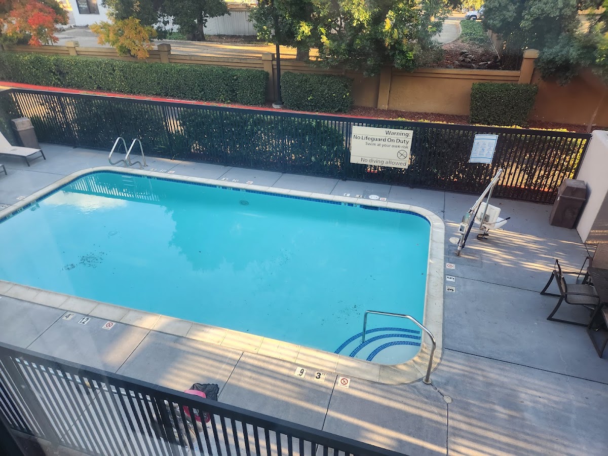 Hampton Inn Oakland-Hayward photo 3