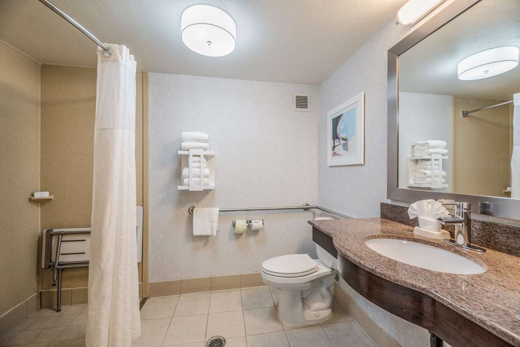 Hampton Inn Oakland-Hayward photo 4