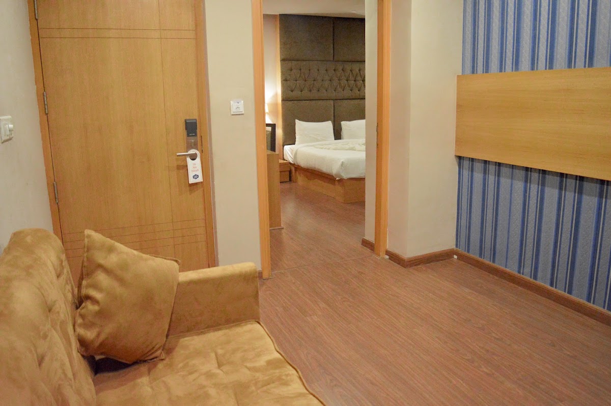 Savoury Business Hotel photo 6