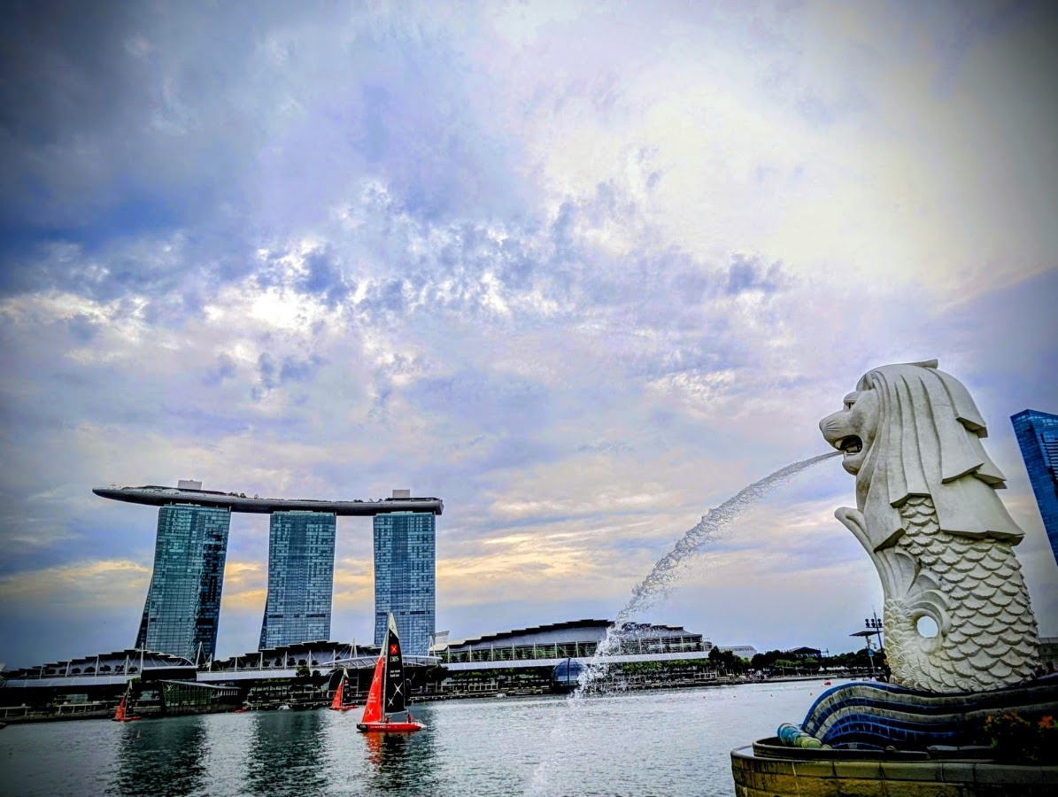 Merlion Park photo 7