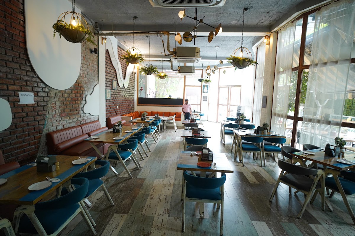 Cafe Uncover photo 5