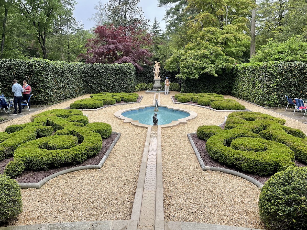 Hillwood Estate, Museum & Gardens photo 2