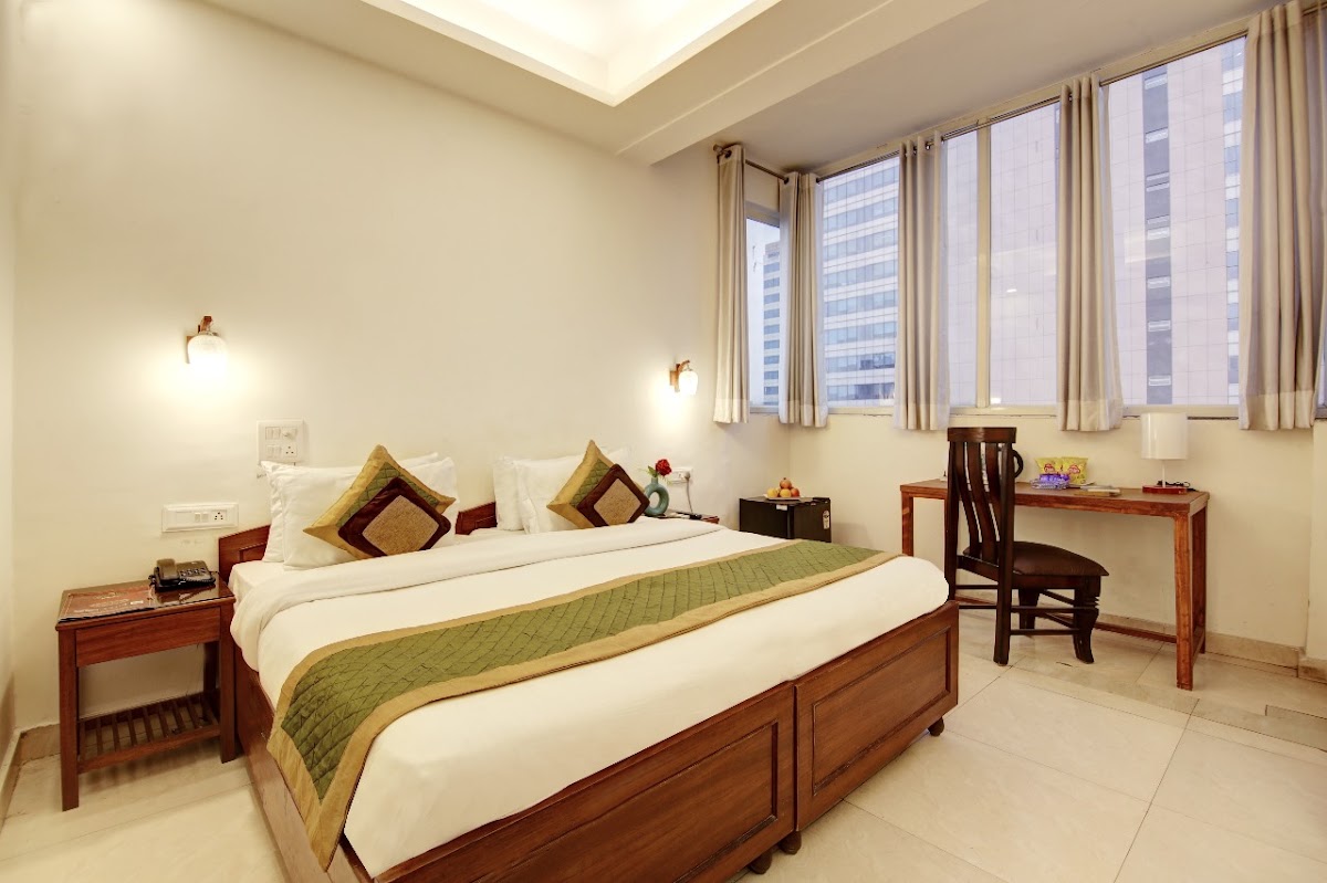 Marks hotel photo 2