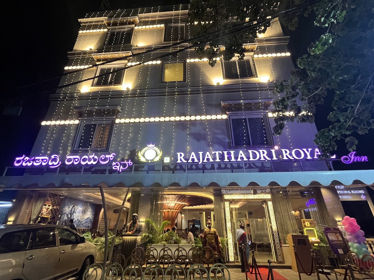 Rajathadri Royal Inn photo 7