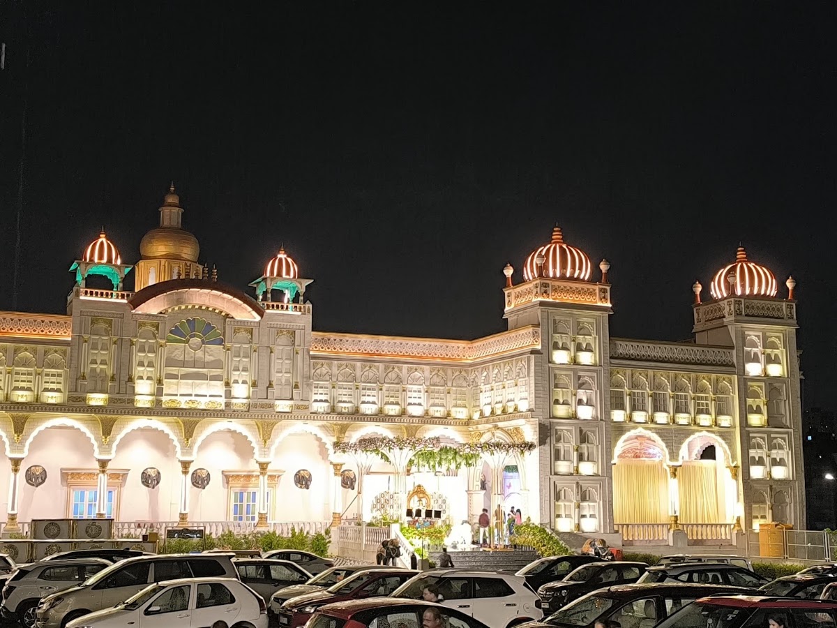 Rajathadri Royal Inn photo 8