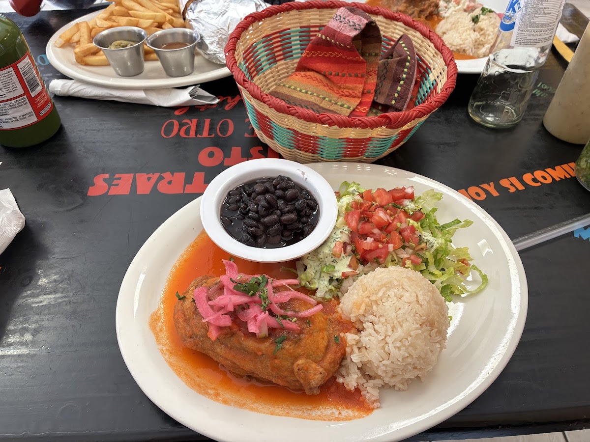 Antojitos Guatemaltecos photo 3